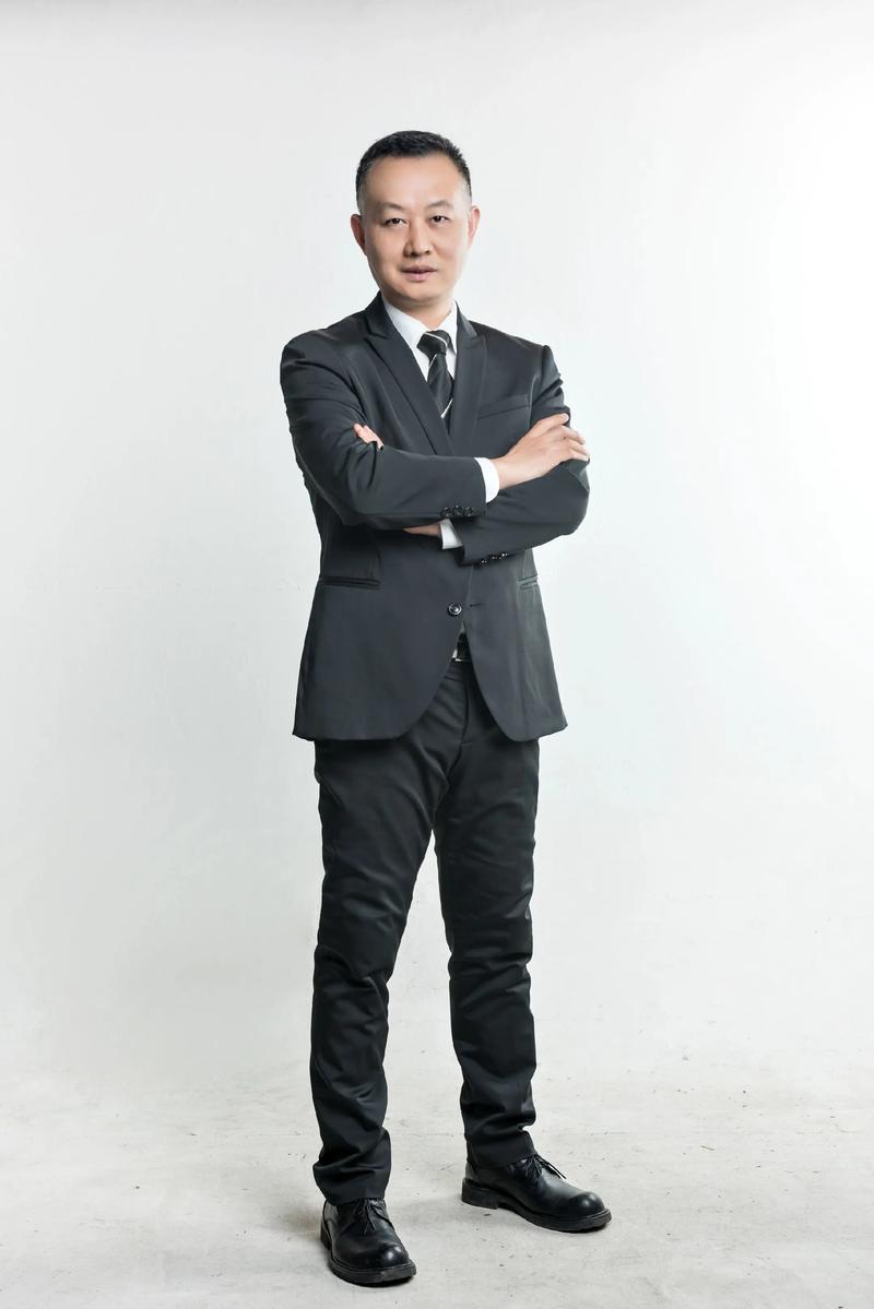 杨琬升 导演 & 创意总监